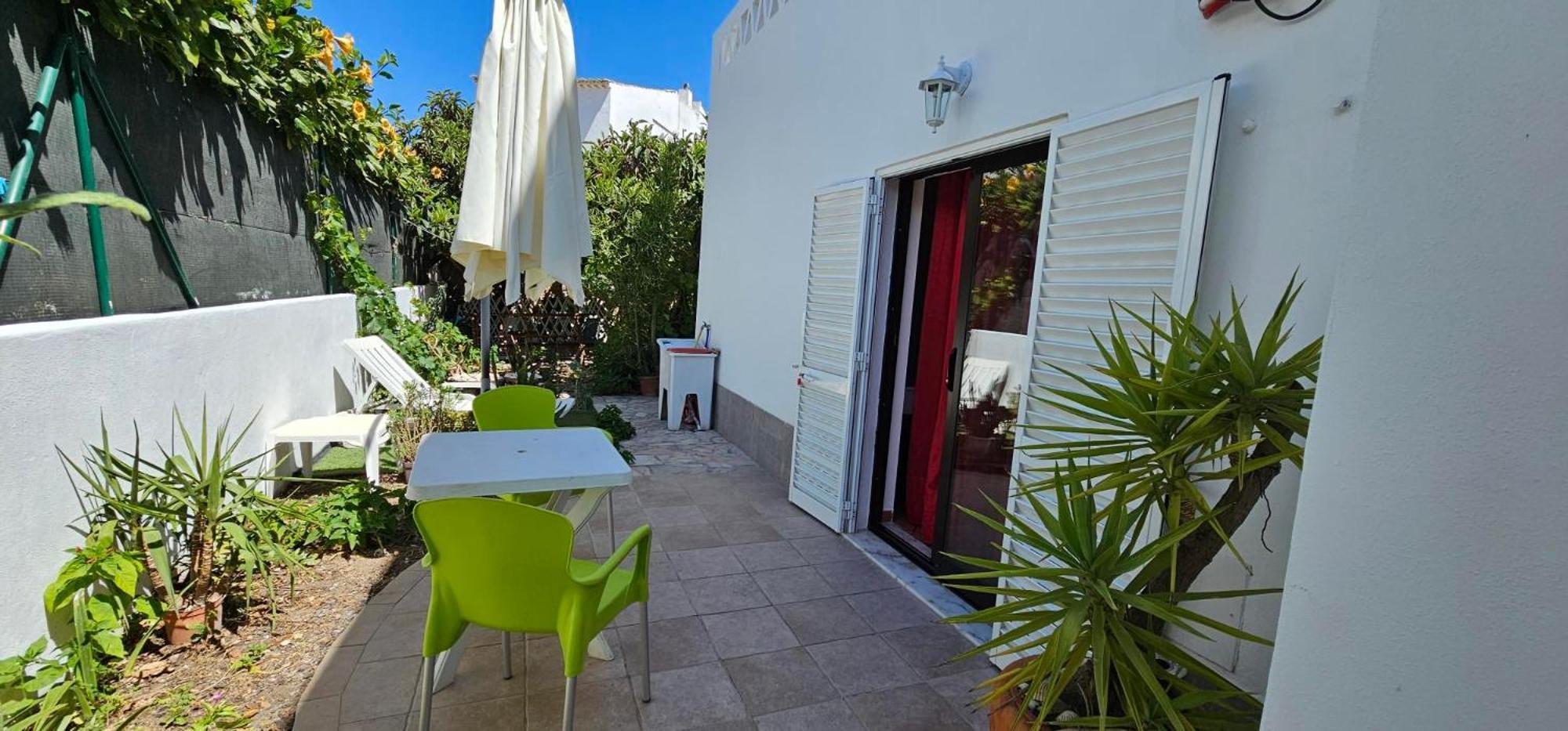 Lemon Tree Relaxing Guesthouse Lagos Exterior foto